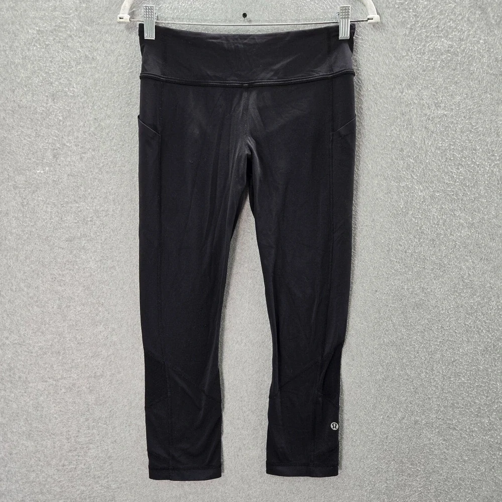 Lululemon Women Activewear Pants 6 Black Leggings Crop Pockets 23 in Inseam READ